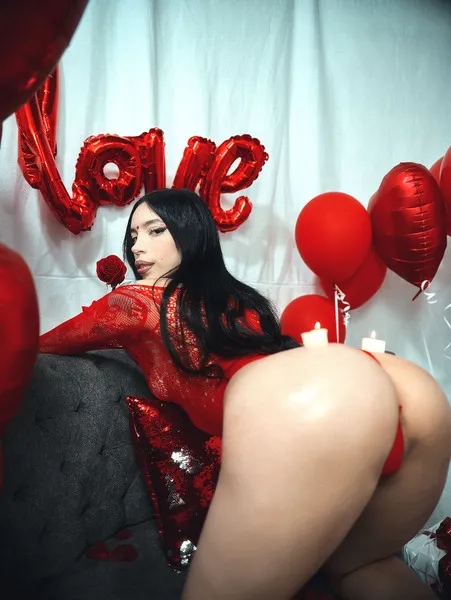 Live sex webcam photo for LuaGirlTatto #4033389