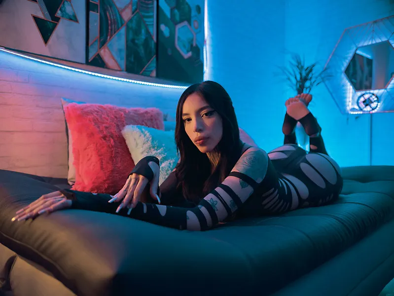 Live sex webcam photo for LuaGirlTatto #3754639