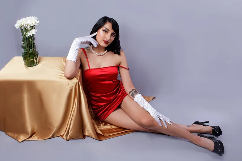 Live sex webcam photo for KiernanMeir #3436836