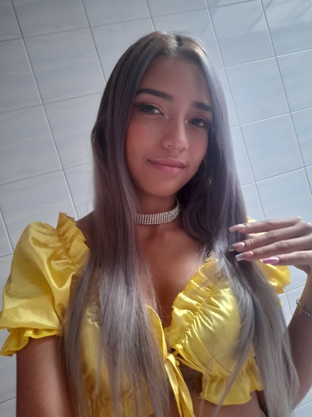 Live sex webcam photo for EmilyGotti #3438521