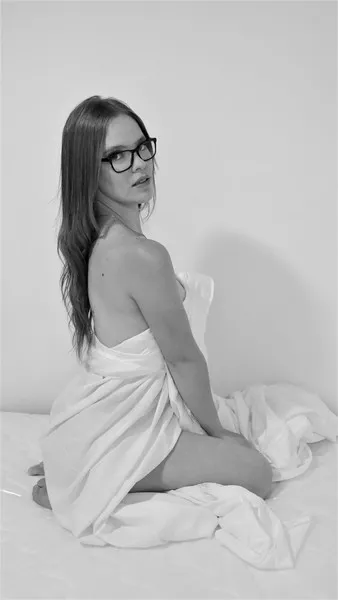 Live sex webcam photo for SashaReynolds #3476229
