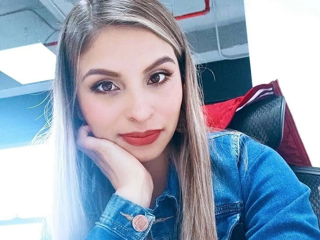 Live sex webcam photo for IvyPhalmer #3399137