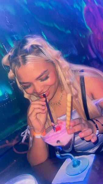 Live sex webcam photo for Camillsos #3463824