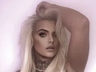 Live sex webcam photo for TawneyLaneBabestation #5980134