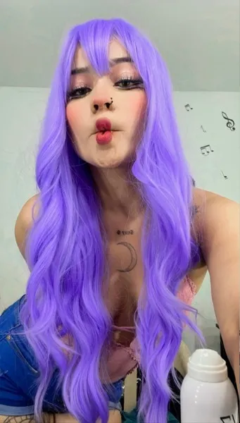 Live sex webcam photo for EmilyMason #3480127