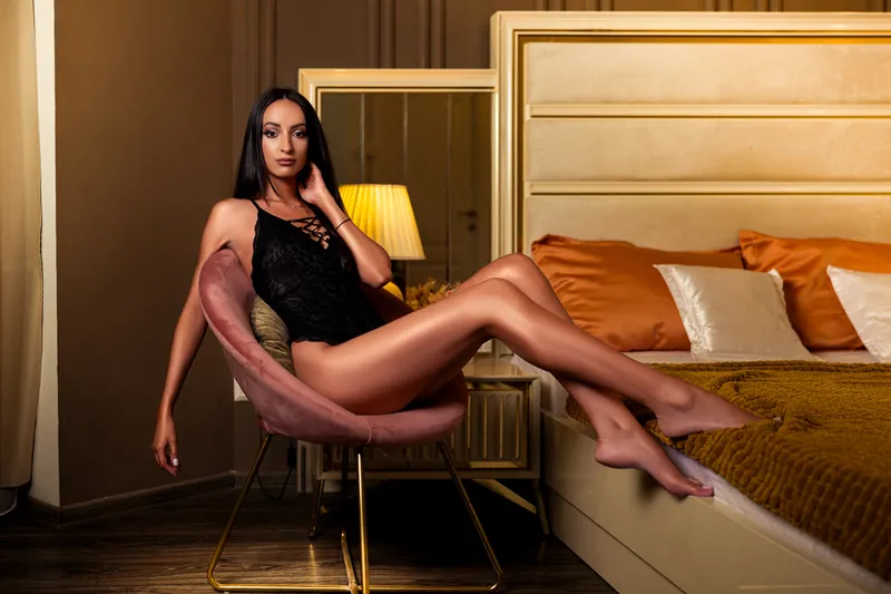 Live sex webcam photo for KayaHadid #3458866