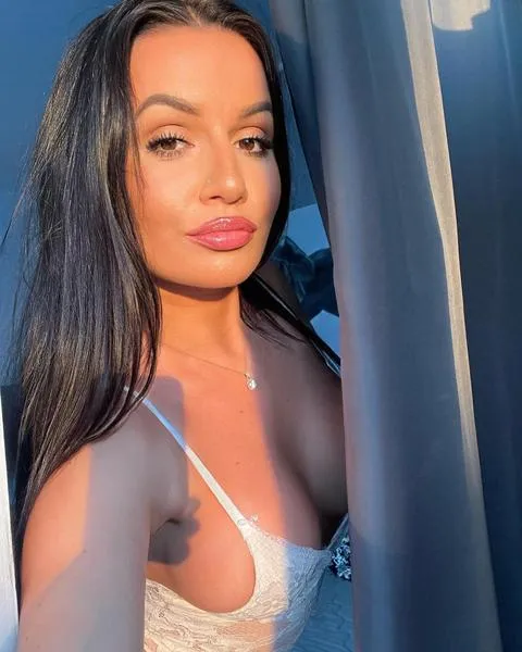 Live sex webcam photo for LissaBae #3401873