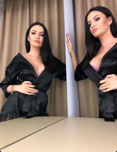 Live sex webcam photo for LissaBae #3410772