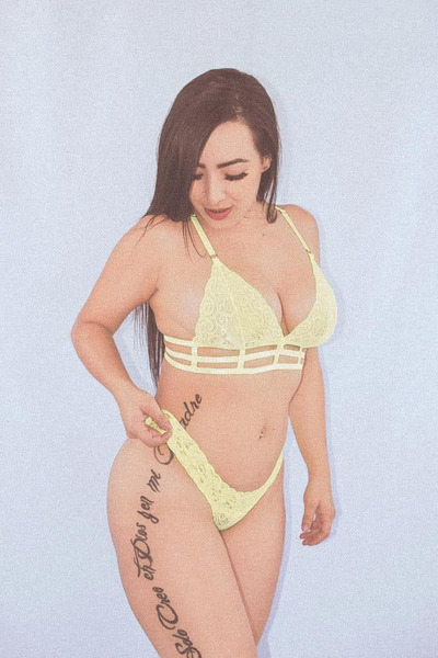 Live sex webcam photo for MaiaWoods #3441734