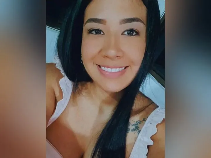 Live sex webcam photo for MarlyWinster #3394037