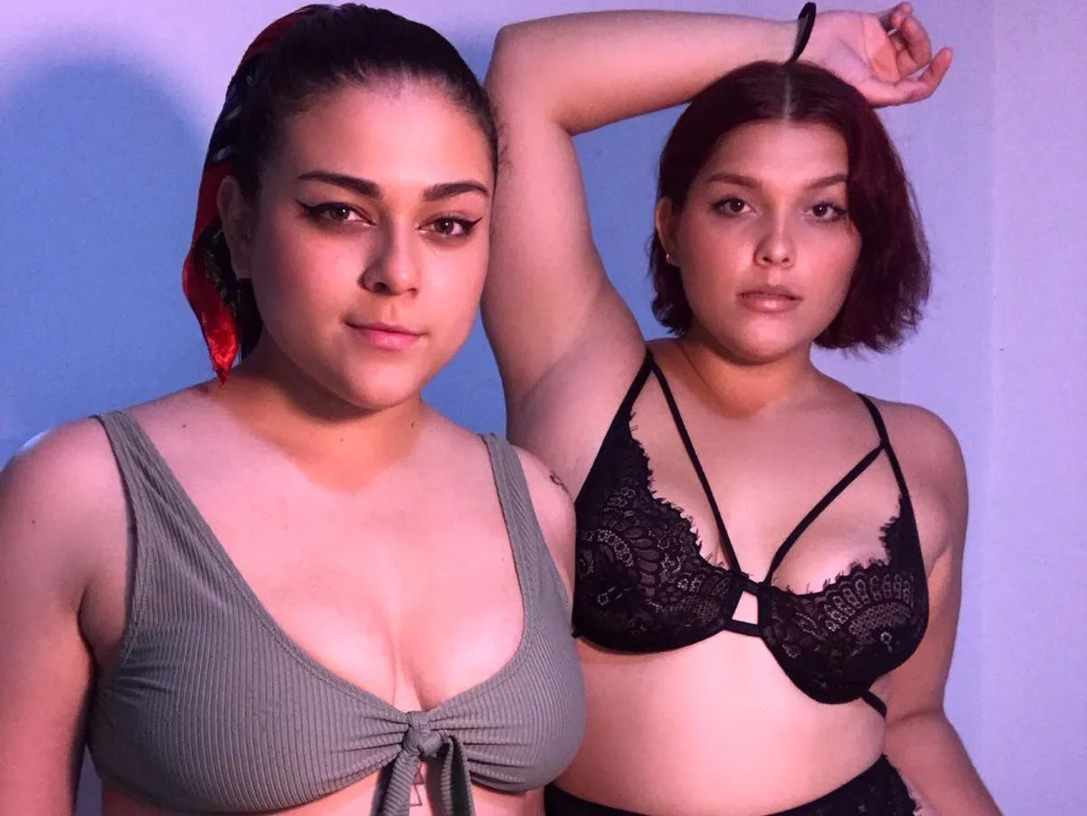 Live sex webcam photo for AlaskaCarter #3446818