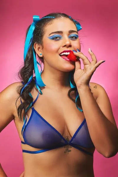 Live sex webcam photo for AlaskaCarter #3430834