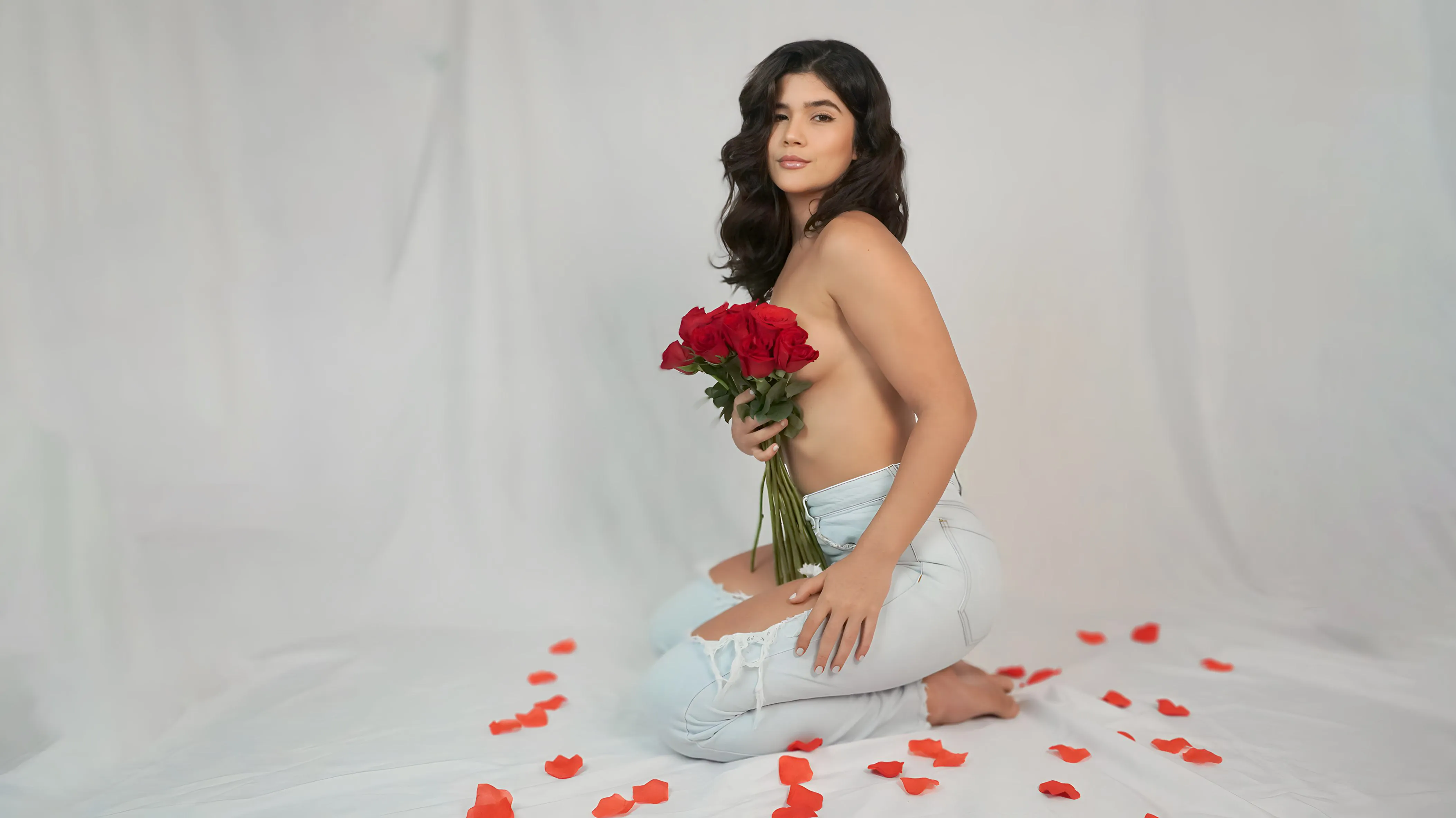 Live sex webcam photo for ScarlettZhen #7903595