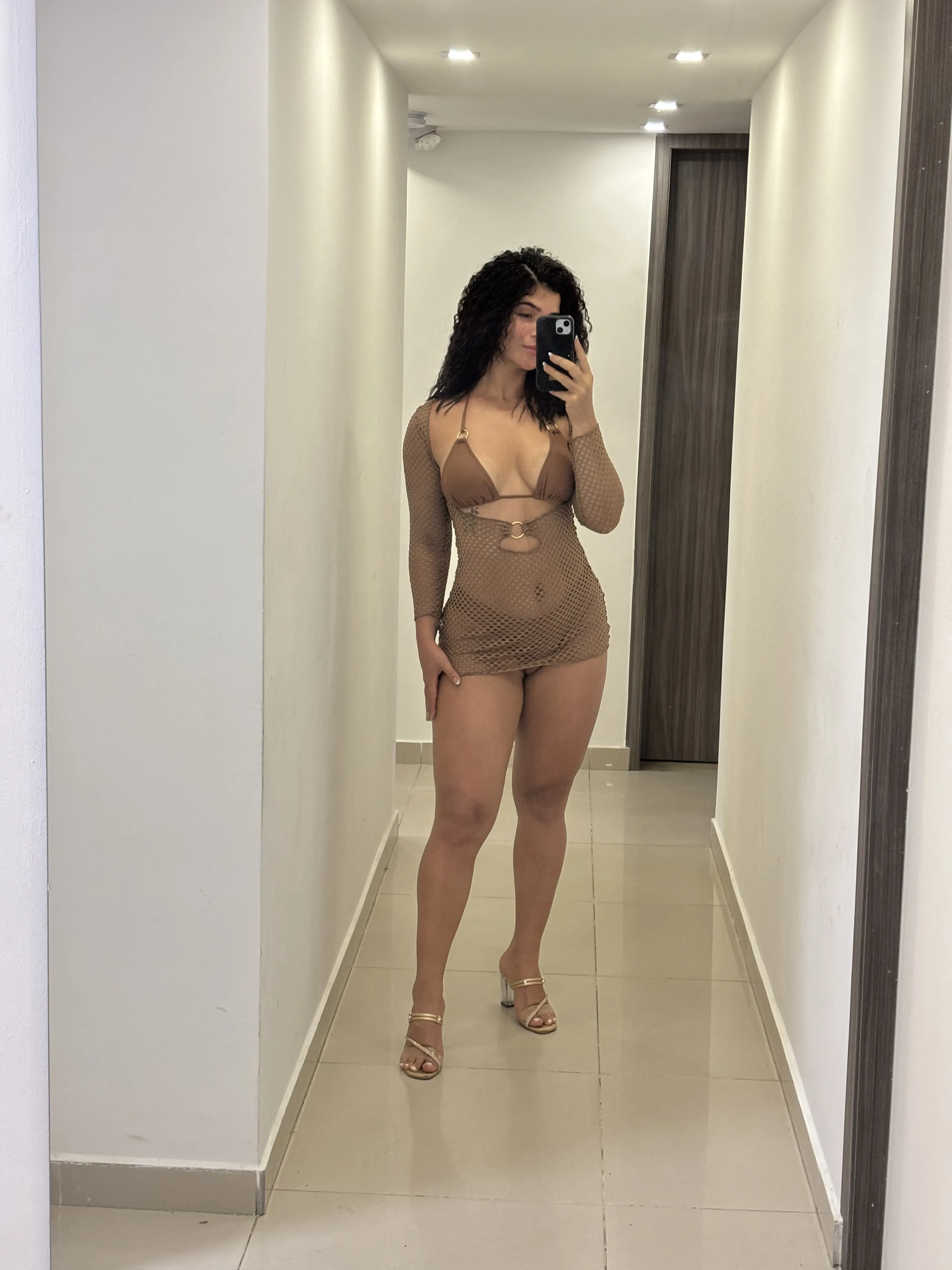 Live sex webcam photo for ScarlettZhen #8532877
