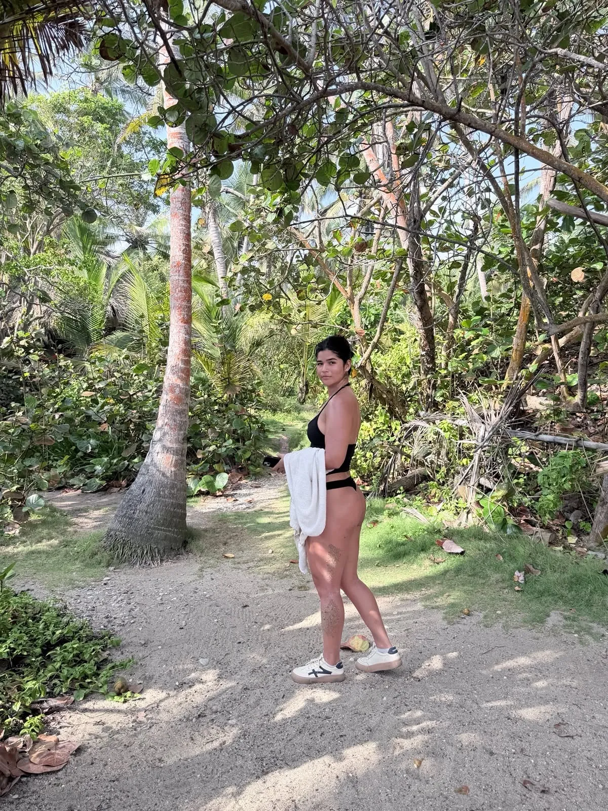 Live sex webcam photo for ScarlettZhen #8550655