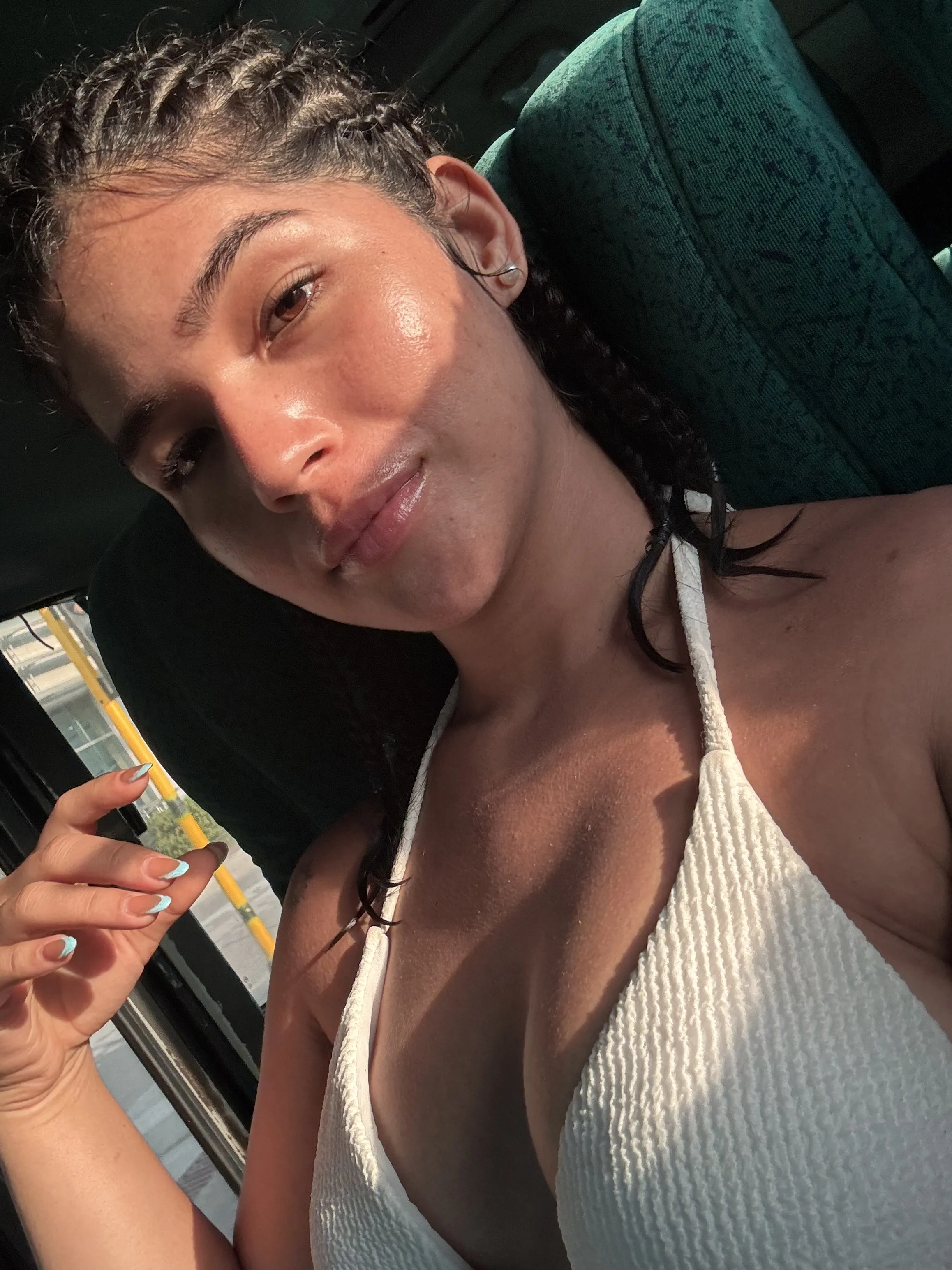 Live sex webcam photo for ScarlettZhen #8532876