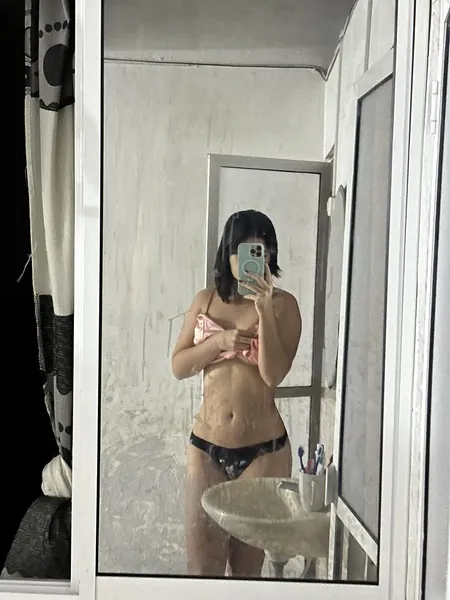 Live sex webcam photo for ScarlettZhen #7903897