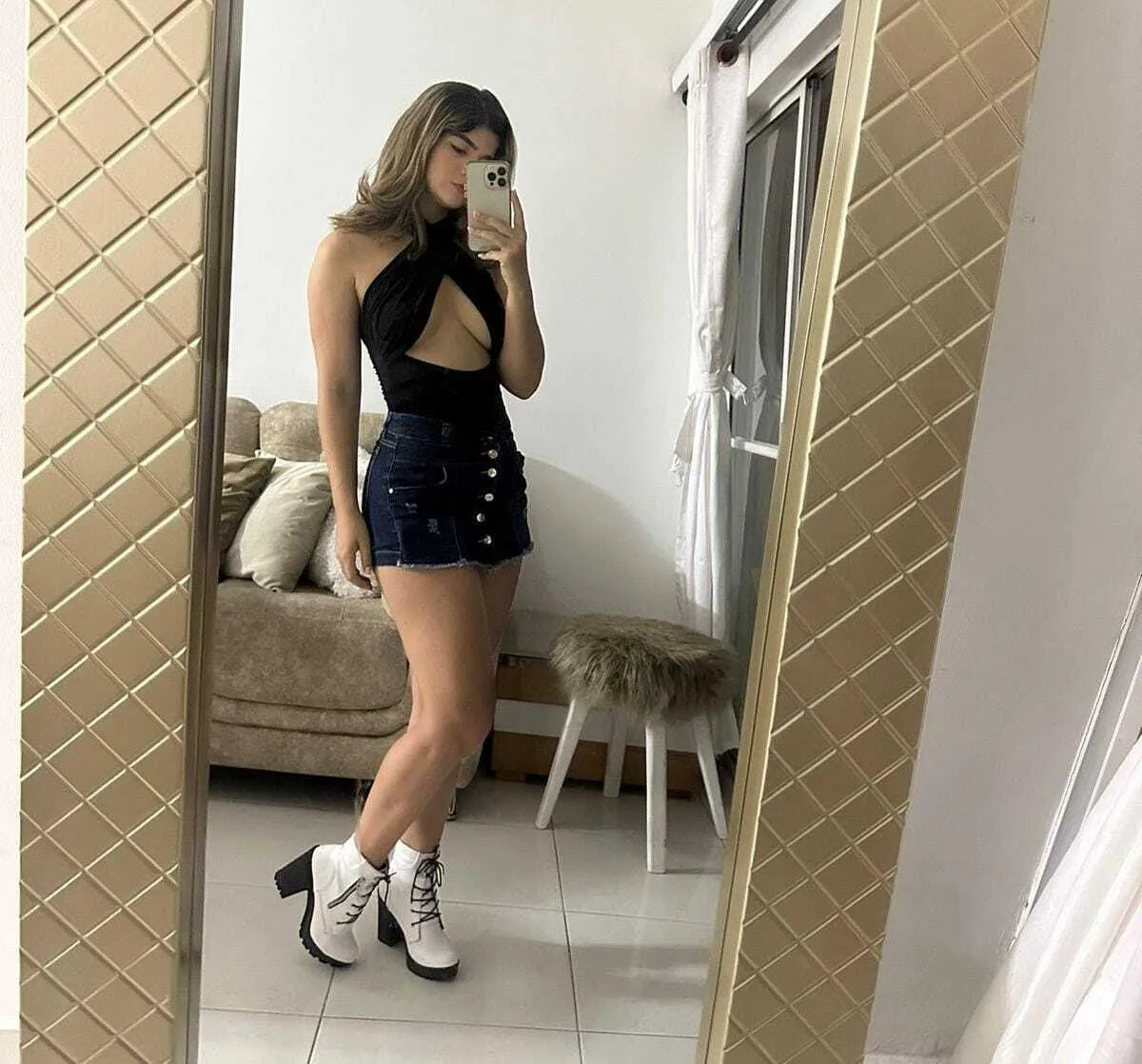Live sex webcam photo for ScarlettZhen #7903229
