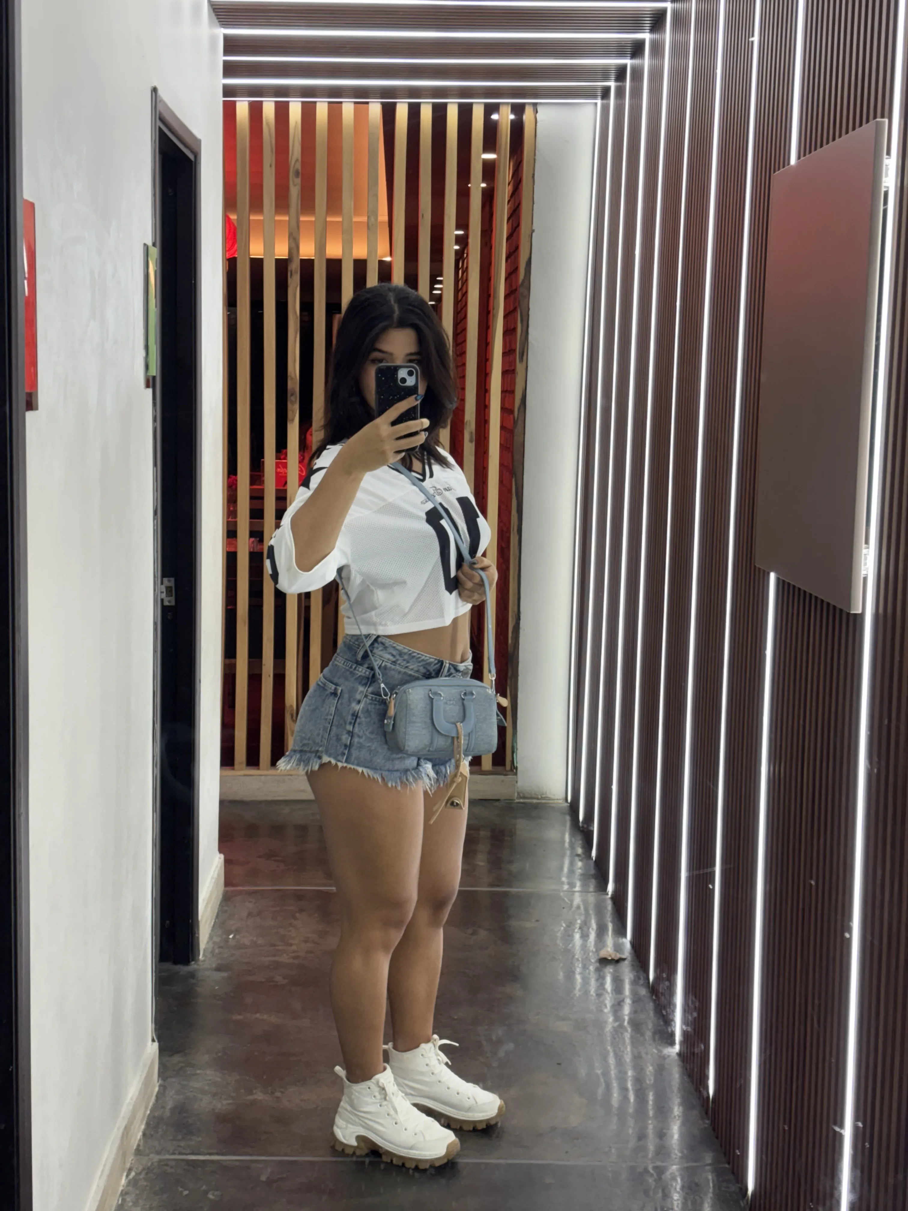Live sex webcam photo for ScarlettZhen #8550658