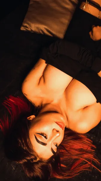 Live sex webcam photo for MarianaEscobarr #3415756