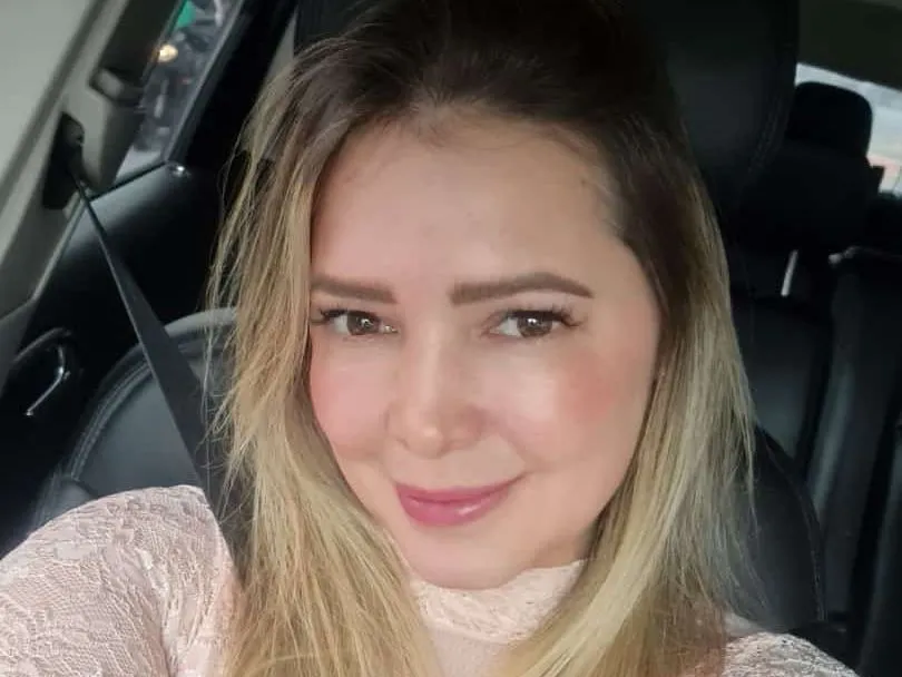 Live sex webcam photo for chaannneell #3399537