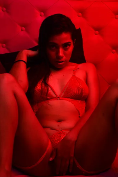 Live sex webcam photo for NikkiLogan #3402497