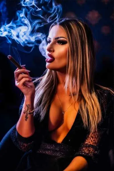 Live sex webcam photo for AmiraBells #3771878