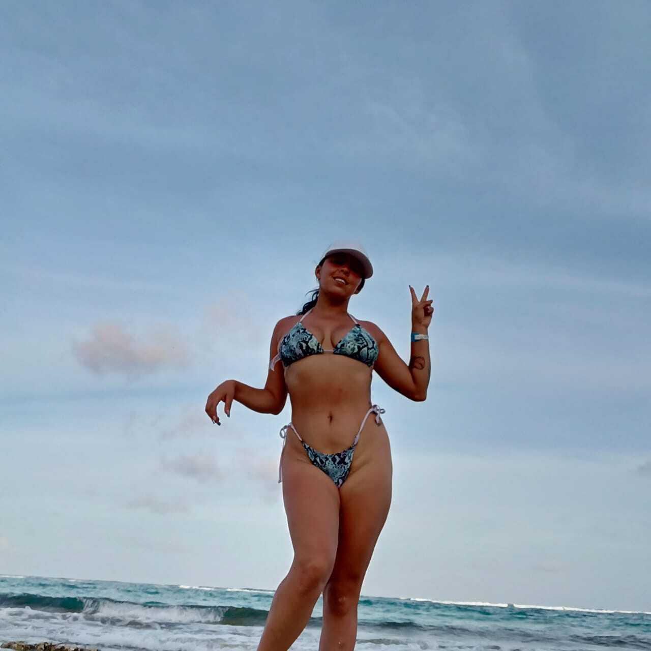 Live sex webcam photo for NenaBlack #7906383