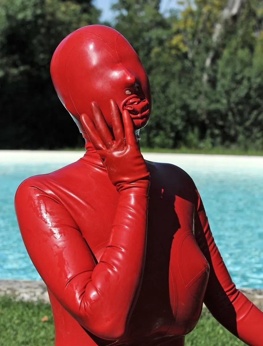 Live sex webcam photo for NenaBlack #7906583