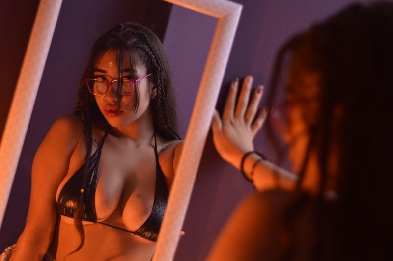 Live sex webcam photo for NaugthySanchez #3400976