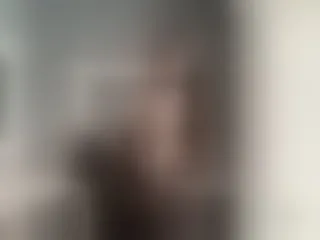 Live sex webcam photo for AngieeWill #8064175