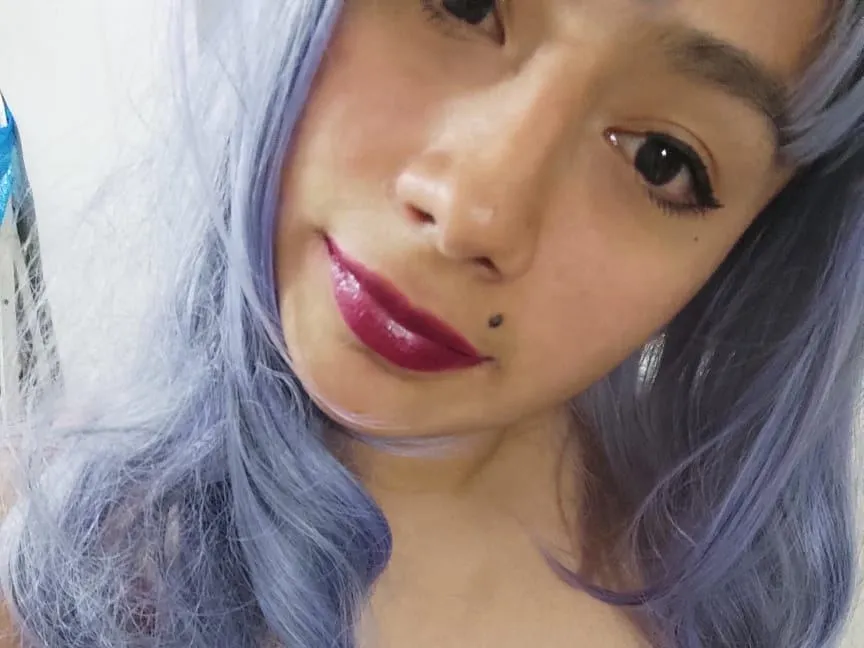 Live sex webcam photo for NellyCexy #3416281