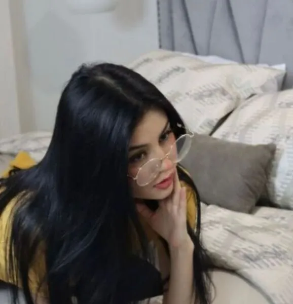 Live sex webcam photo for ivycolinss #6200809