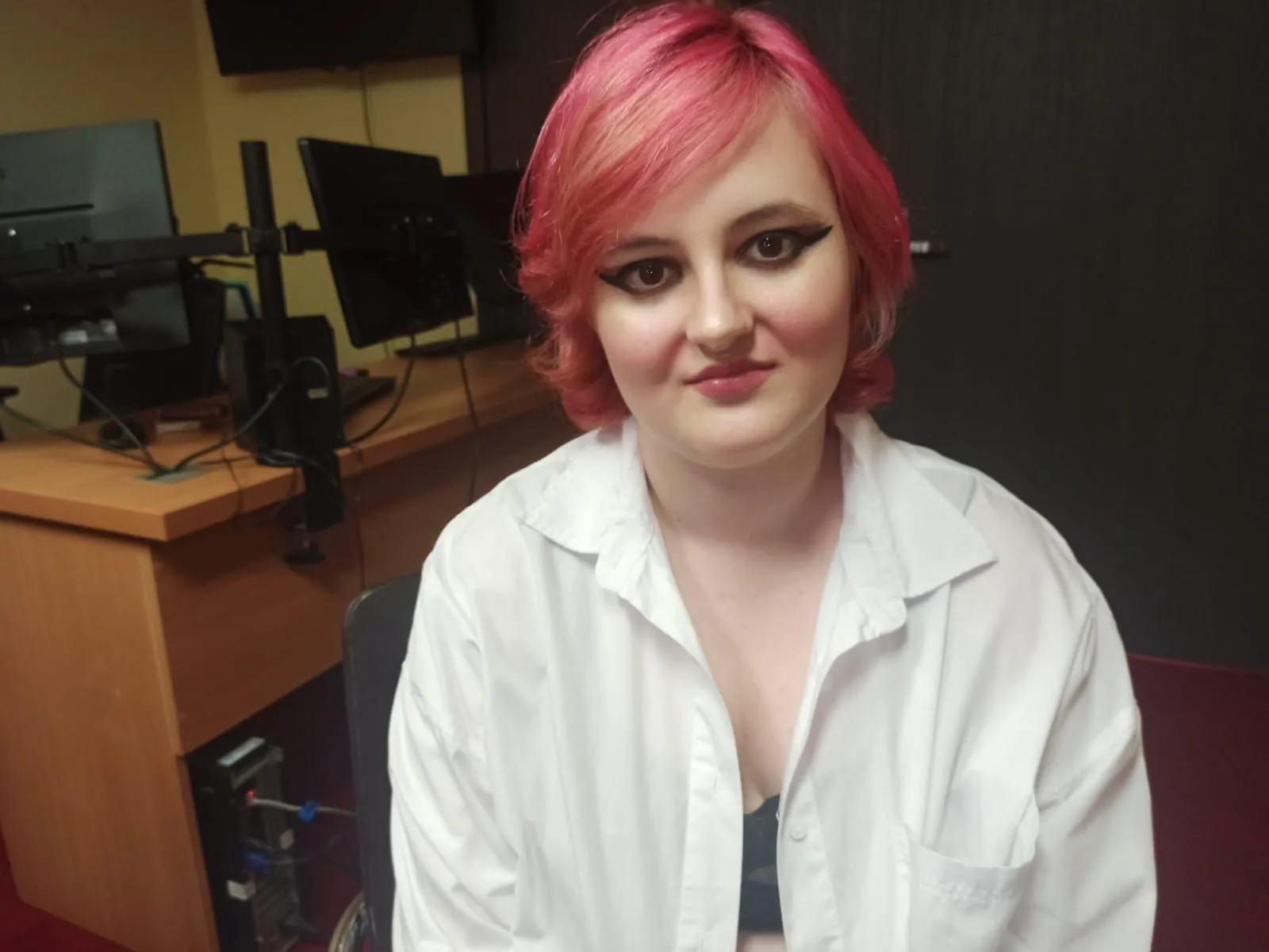 Live sex webcam photo for HARLIYN #3419334