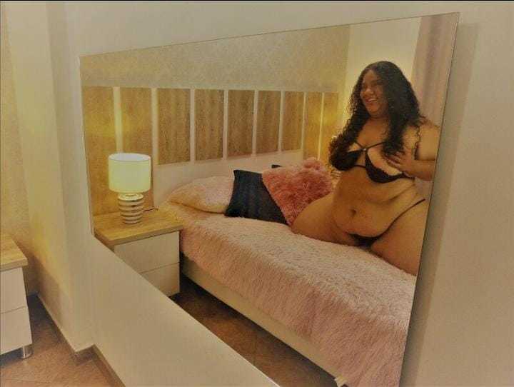 Live sex webcam photo for LENAPOUL #3534922