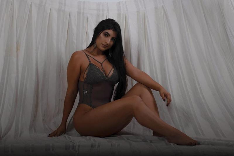 Live sex webcam photo for TalianaGrey #3572546