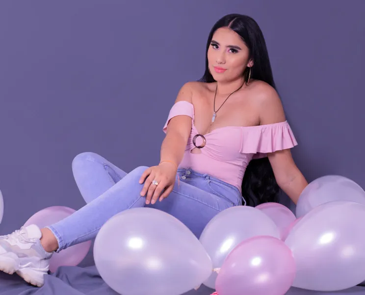 Live sex webcam photo for ElaSStone #3435006