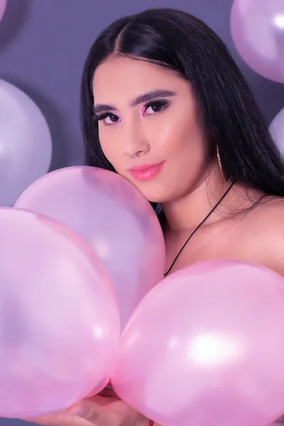 Live sex webcam photo for ElaSStone #3435003