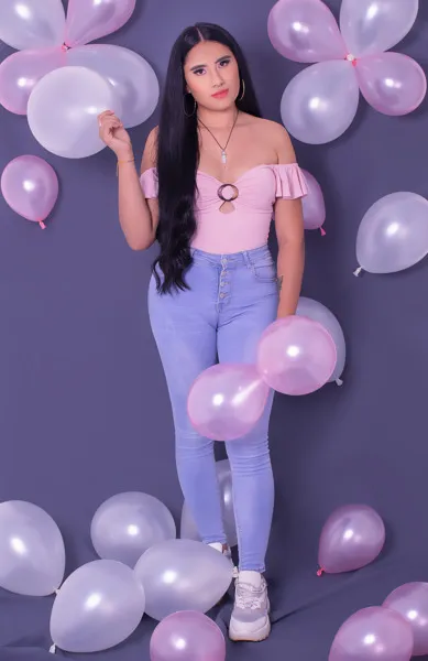 Live sex webcam photo for ElaSStone #3435000