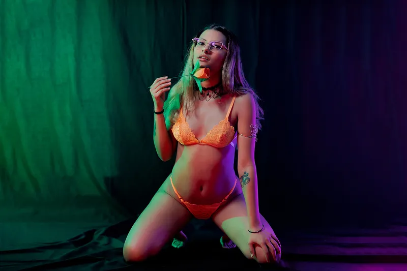 Live sex webcam photo for LeanaLovings #3645323