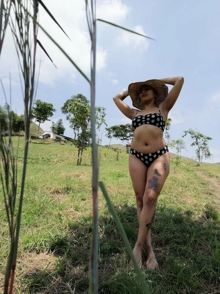 Live sex webcam photo for ZoeeGruber #5379749