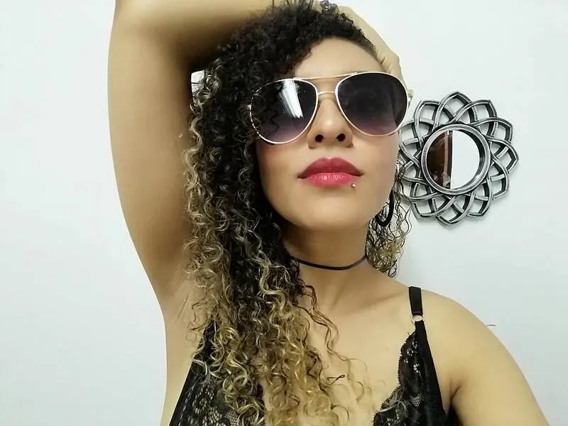 Live sex webcam photo for ZoeeGruber #5379727