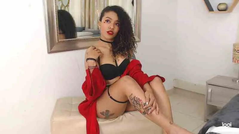 Live sex webcam photo for ZoeeGruber #5379829