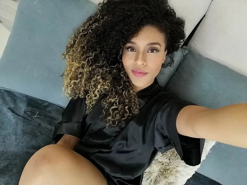 Live sex webcam photo for ZoeeGruber #5379723