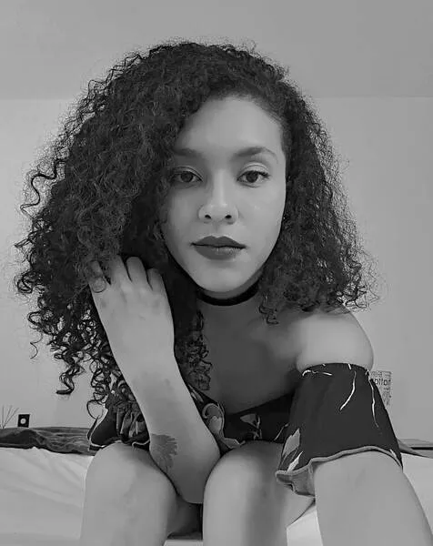 Live sex webcam photo for ZoeeGruber #5379572