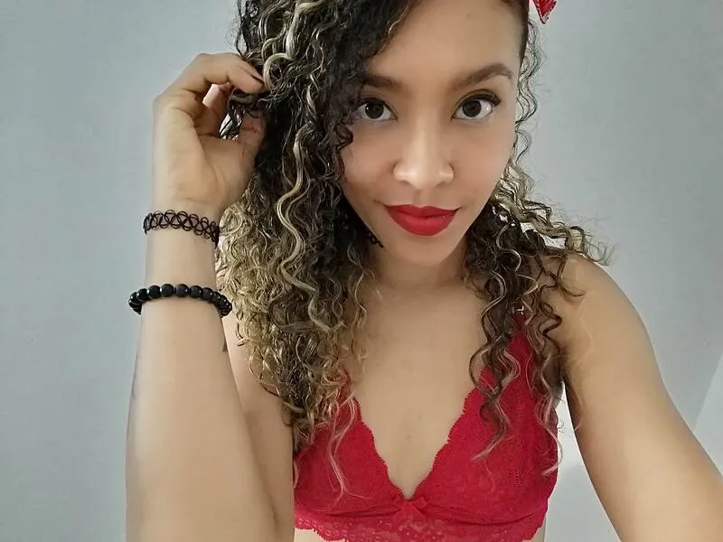 Live sex webcam photo for ZoeeGruber #5379595