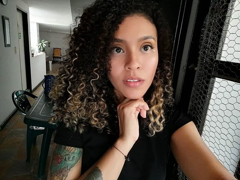 Live sex webcam photo for ZoeeGruber #5379757