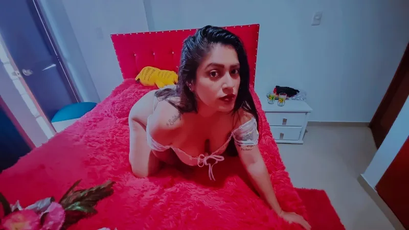 Live sex webcam photo for Kinberlyt #3707079