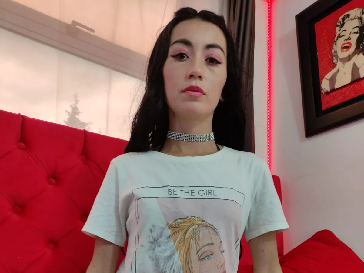 Live sex webcam photo for laura70 #3442012