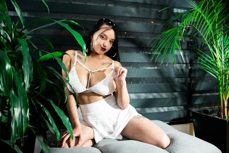 Live sex webcam photo for TiaraSweet #3804795
